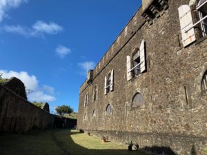 Fort Napoléon - Compter 1h pour la visite du Fort